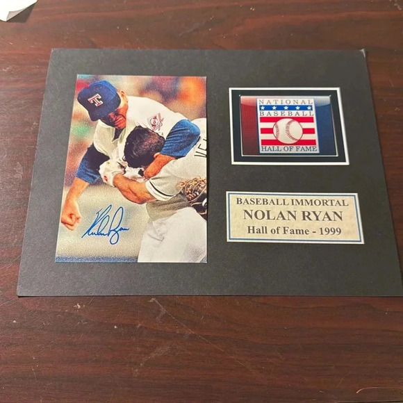 - Nolan Ryan autograph Texas Rangers photo - Picture 1 of 1